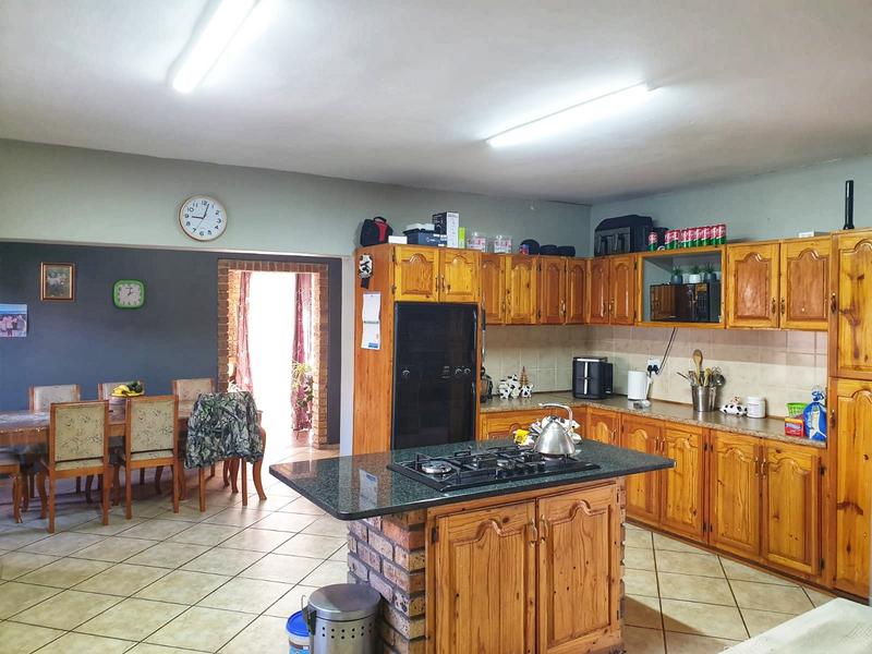 4 Bedroom Property for Sale in Miederpark North West